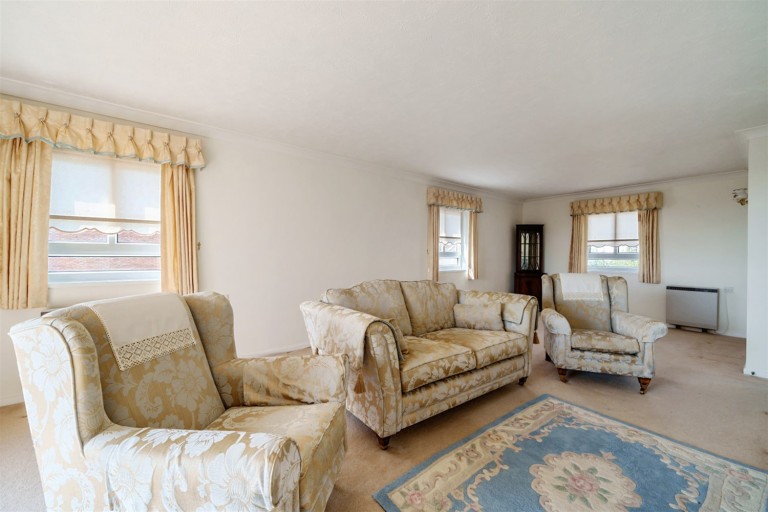 Images for 10 Red Ridges, Kings Parade, Aldwick, Bognor Regis, PO21