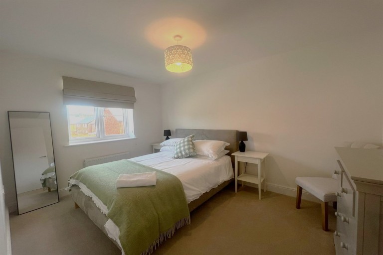 Images for Oriel Road, Horsham, RH12